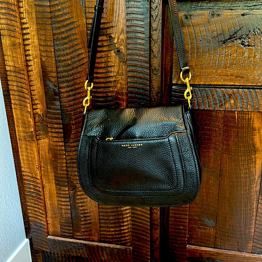 Marc Jacobs Black Pebbled Leather Crossbody Bag with Gold Hardware